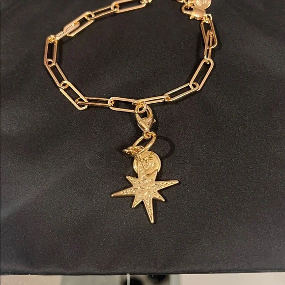 Gold Paperclip Charm Bracelet - Picture 2 of 5